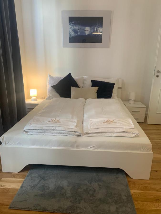 New Apartments Chain Florenc 布拉格 外观 照片